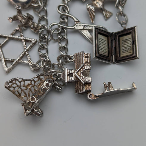 英国ヴィンテージ 純銀製 チャームブレスレット 31g